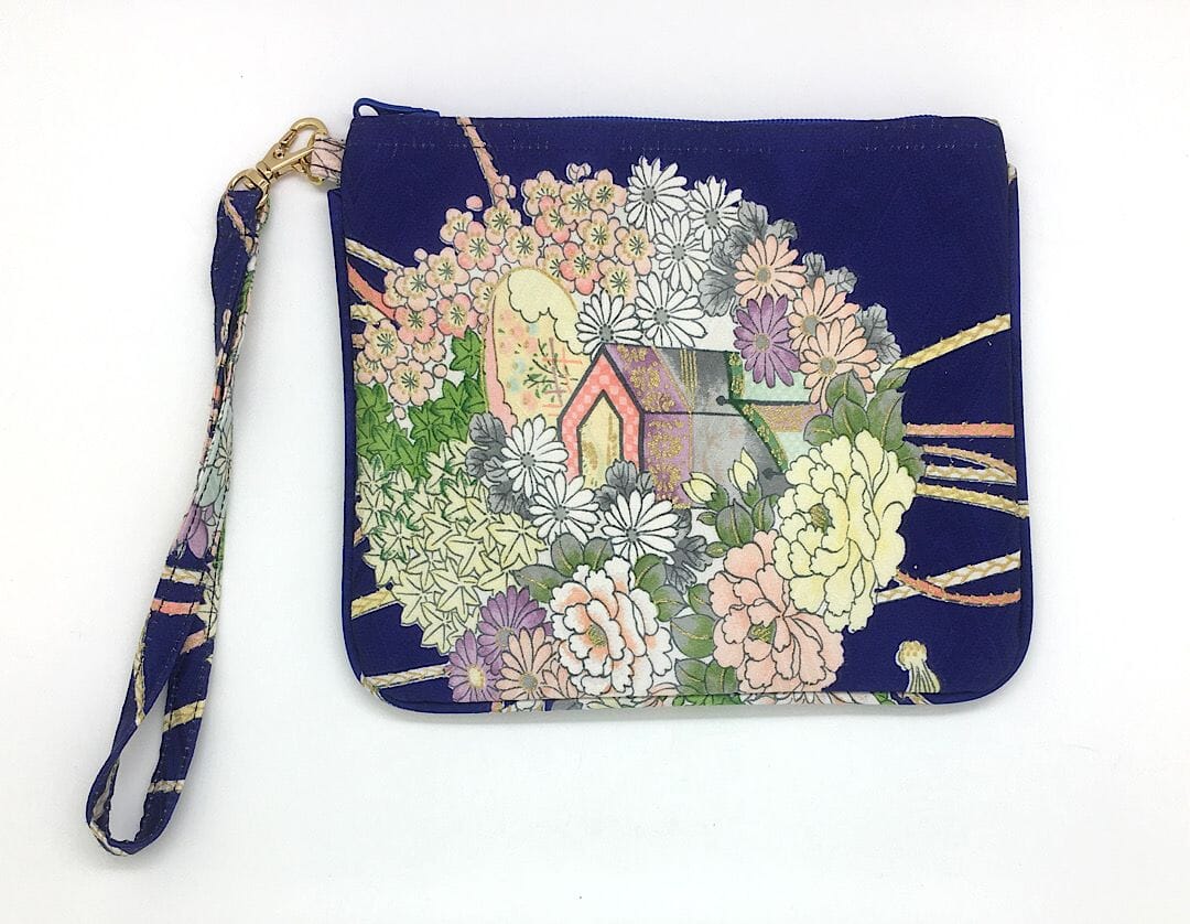 Migi Wristlet Pouch 4852T Pouch MONIKO STORE 
