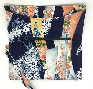Kuukou Folding Wristlet Clutch 5240B Clutch bag MONIKO STORE 