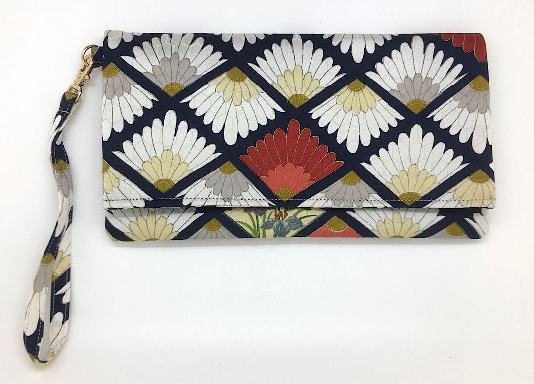 Kuukou Folding Wristlet Clutch 5797A Clutch bag MONIKO STORE 