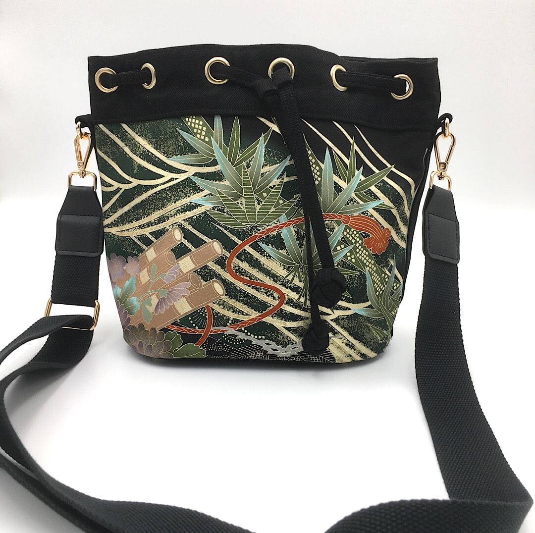 Kimono Drawstring Crossbody 5553A - MONIKO STORE