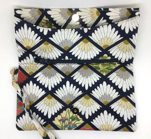 Kuukou Folding Wristlet Clutch 5797A Clutch bag MONIKO STORE 
