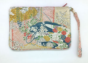 Hidari Wristlet Pouch 5795F Pouch MONIKO STORE 