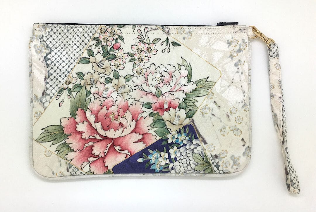 Hidari Wristlet Pouch 5389H Pouch MONIKO STORE 