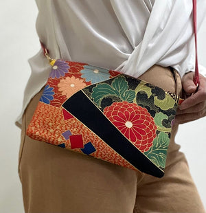 ARUKU WRISTLET to SLING 5885A Crossbody bag MONIKO STORE 