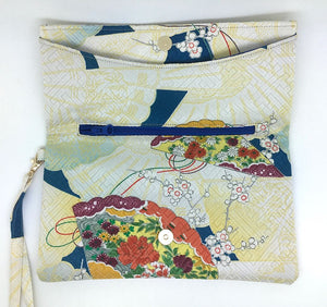 Kuukou Folding Wristlet Clutch 5767I Clutch bag MONIKO STORE 